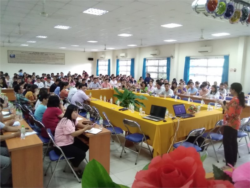 Chuyên đề “Nâng cao năng lực ứng xử sư phạm, vai trò trách nhiệm nêu gương của người cán bộ quản lý nhà trường phổ thông”